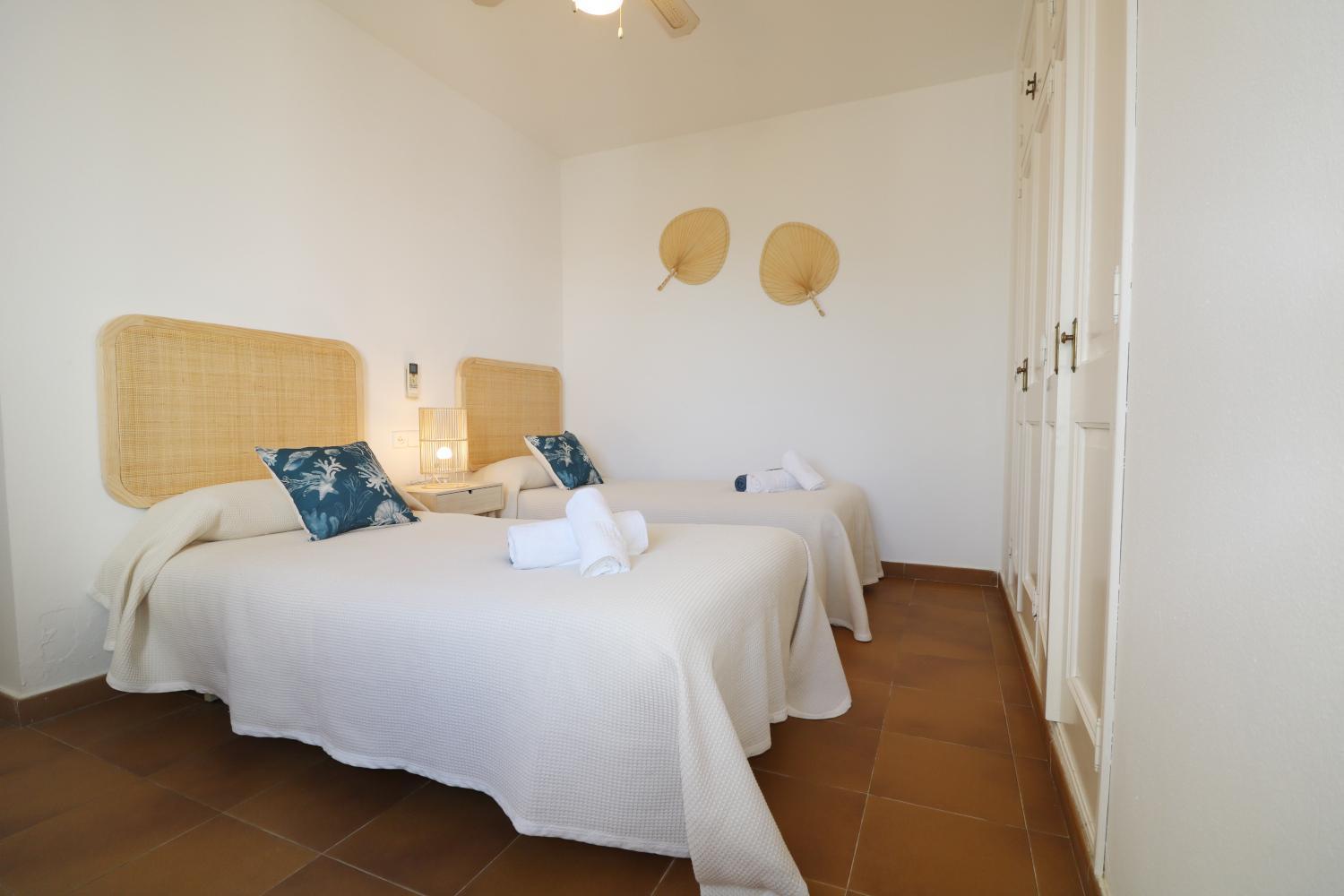 Villa Las Marinas - 2 Encantadora Villa Con Piscina A 5 Min De La Playa อาเรนาล เดน กาสเตล ภายนอก รูปภาพ